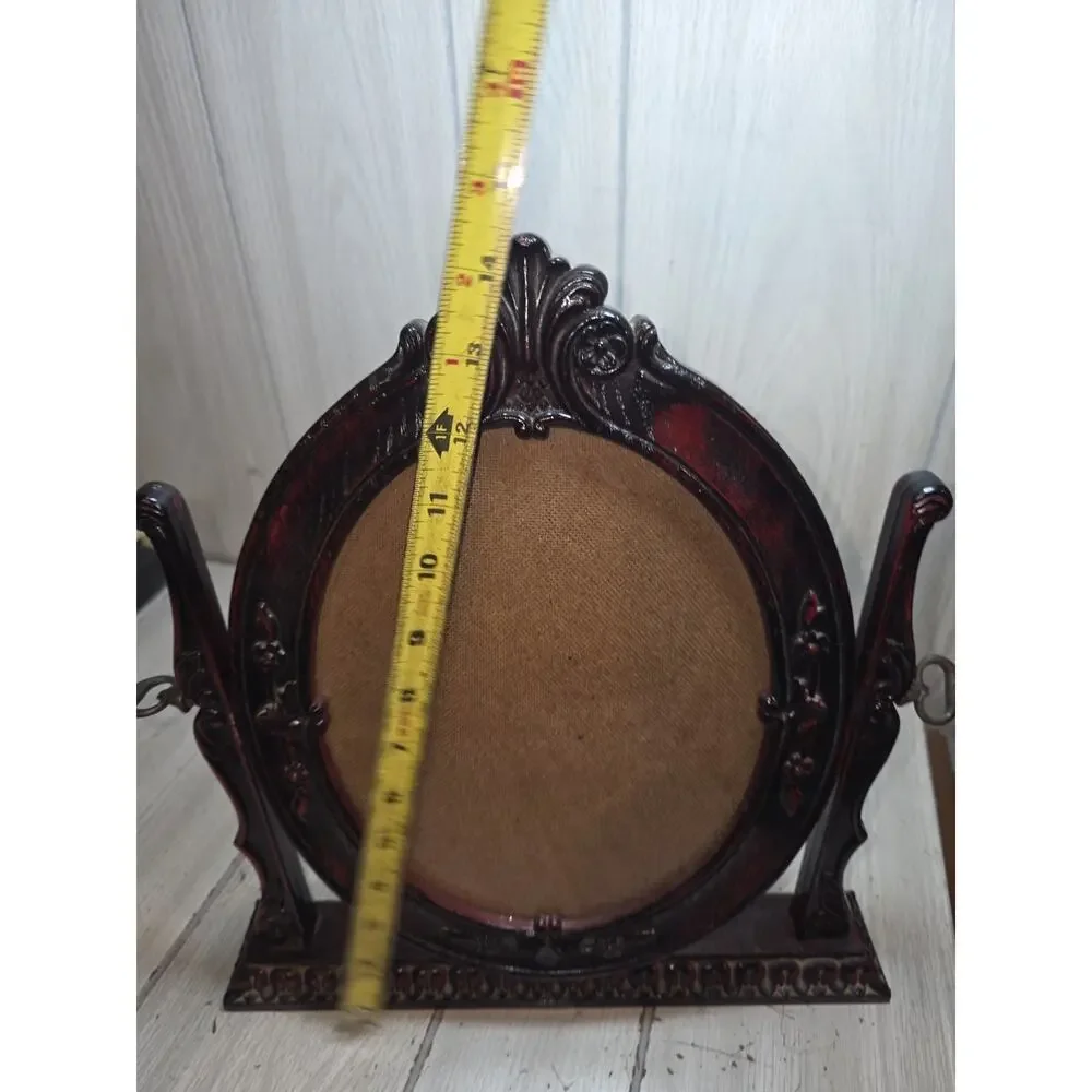 Vtg Ornate Victorian Style Oval Faux Wood Freestanding Photo Picture Frame Brown